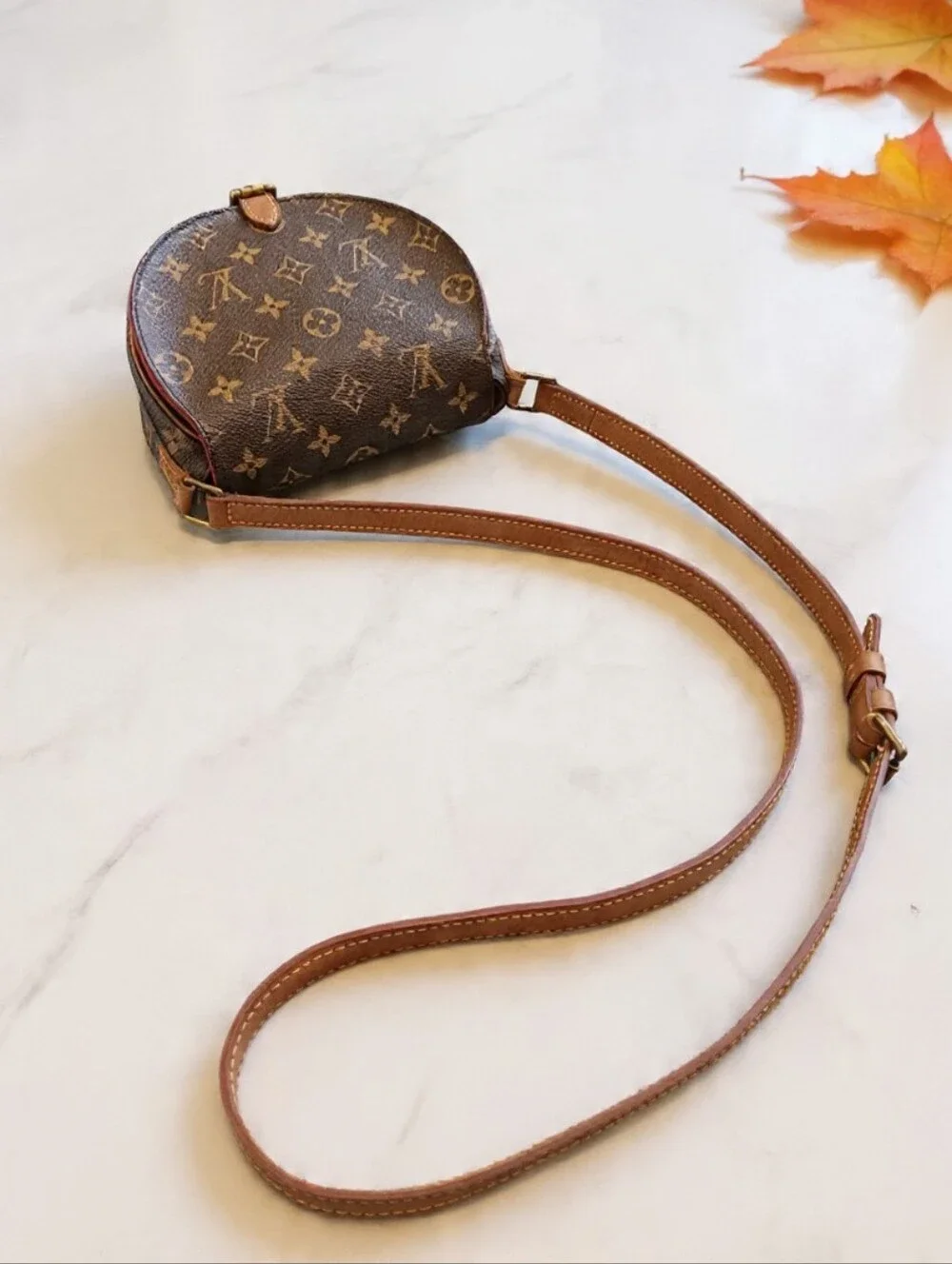Louis Vuitton Monogram Tambourin Crossbody Bag GREAT CONDITION 💕
